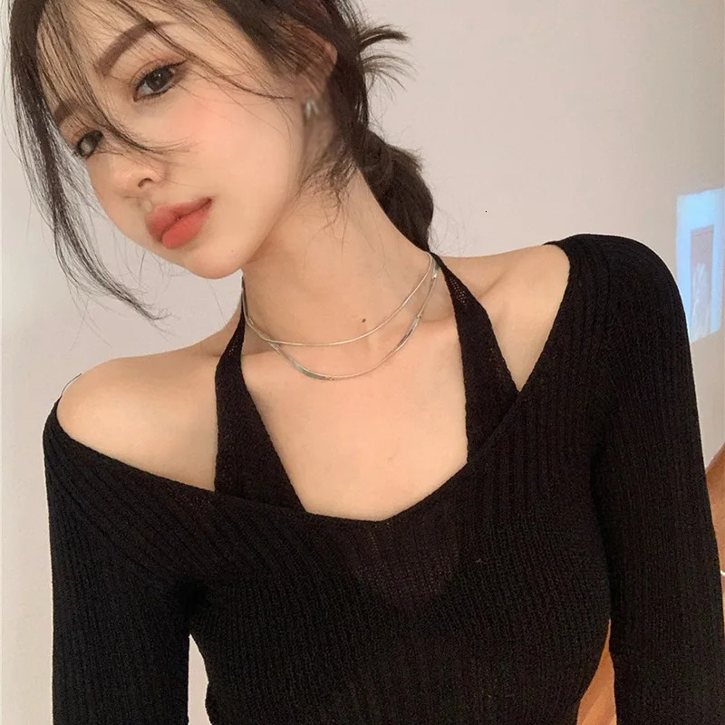 Spring And Autumn Long Sleeved Solid Color Slimming V-Neck Hanging Neck Tops Womens Off Shoulder Knitted Sweaters 250319