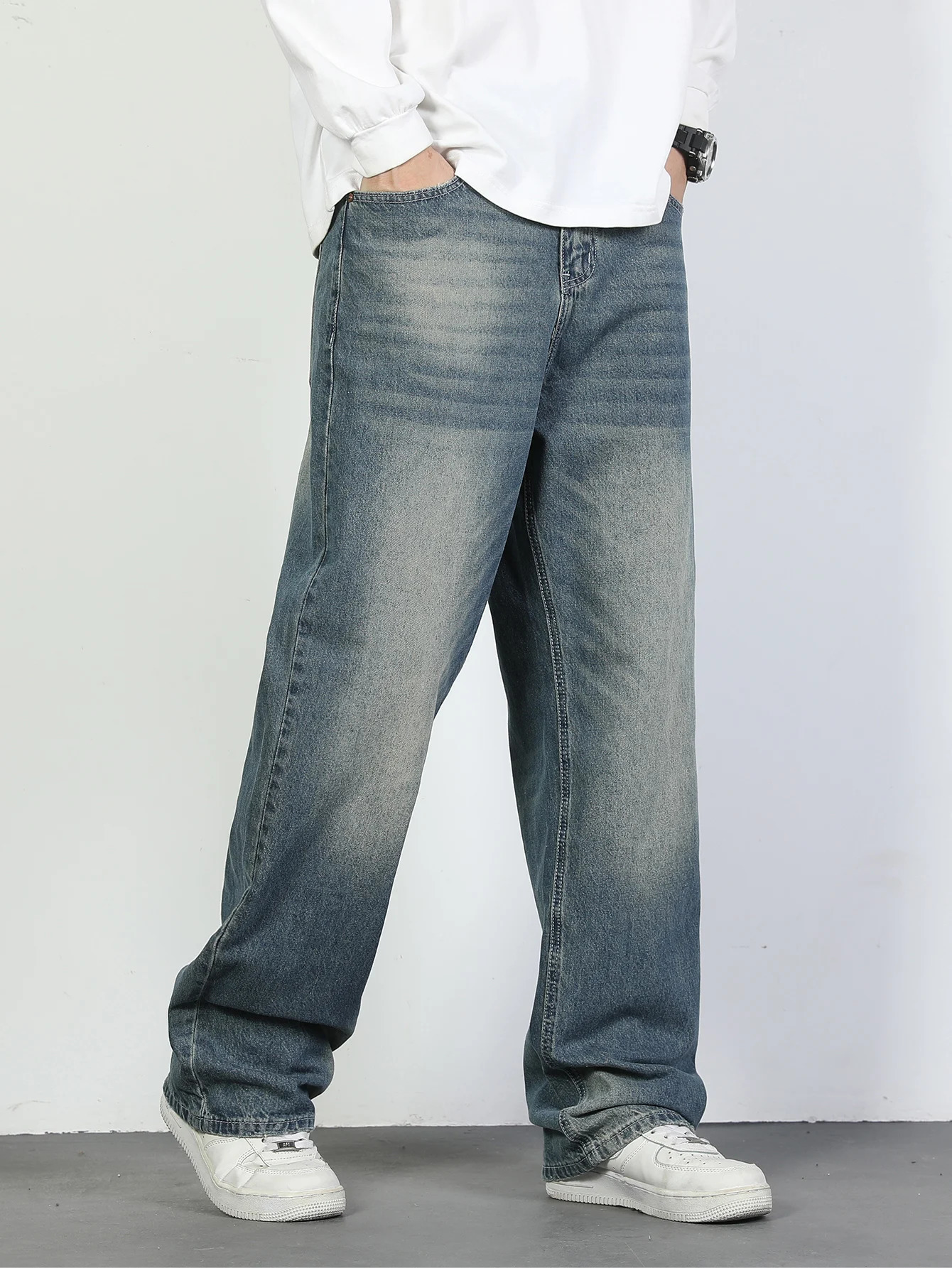 Mens Loose Straight Leg Jeans Vintage Denim Pants With Whiskering Hand Brushed Fade Streetwear Style Multiple Sizes 250320