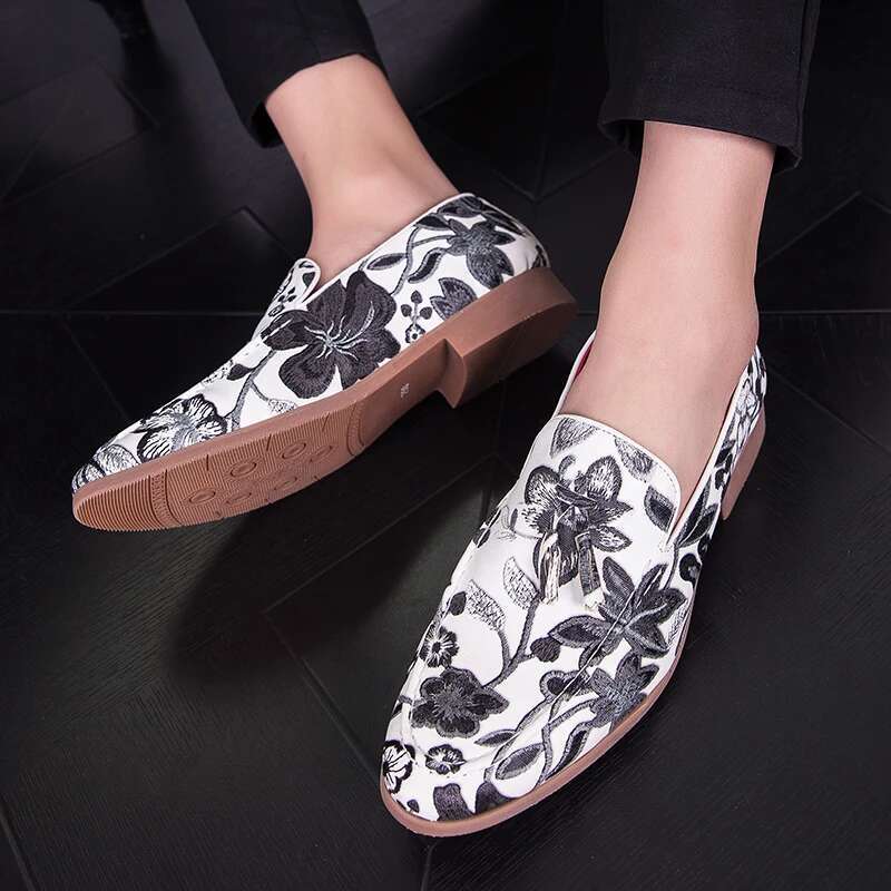 New Men Dress Leather For Male British Gold Blue National Pattern Oxfords Classic Gentleman Wedding Prom Shoes