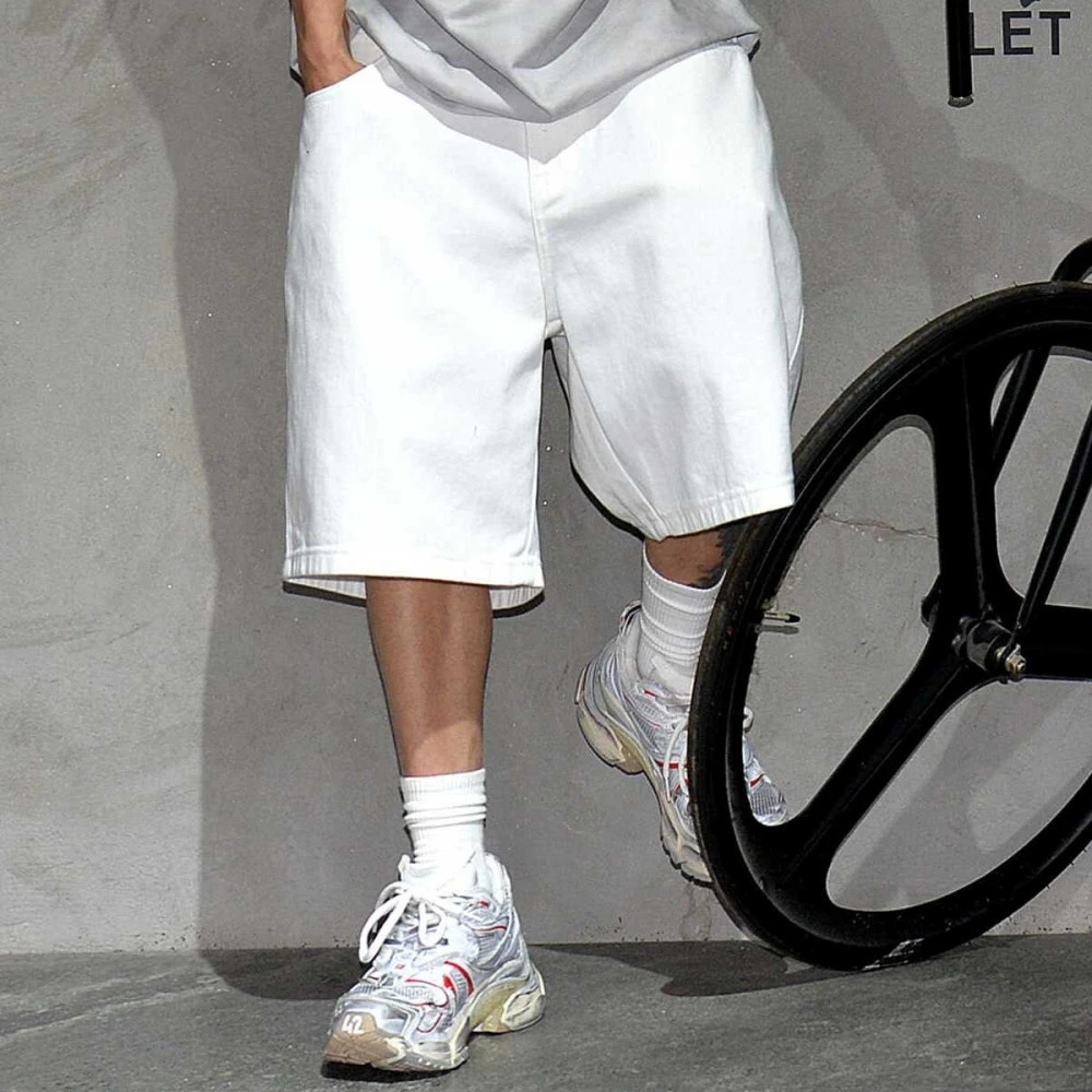 High quality hiphop streetwear white pocket denim shorts mens summer Korean fashion Jorts Kpop skateboard 250312