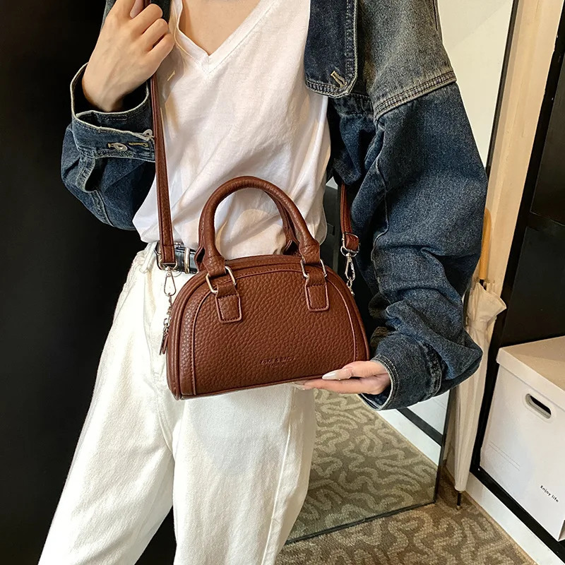 Small autumn and winter fashionable handheld bowling bag single shoulder cross body 250317