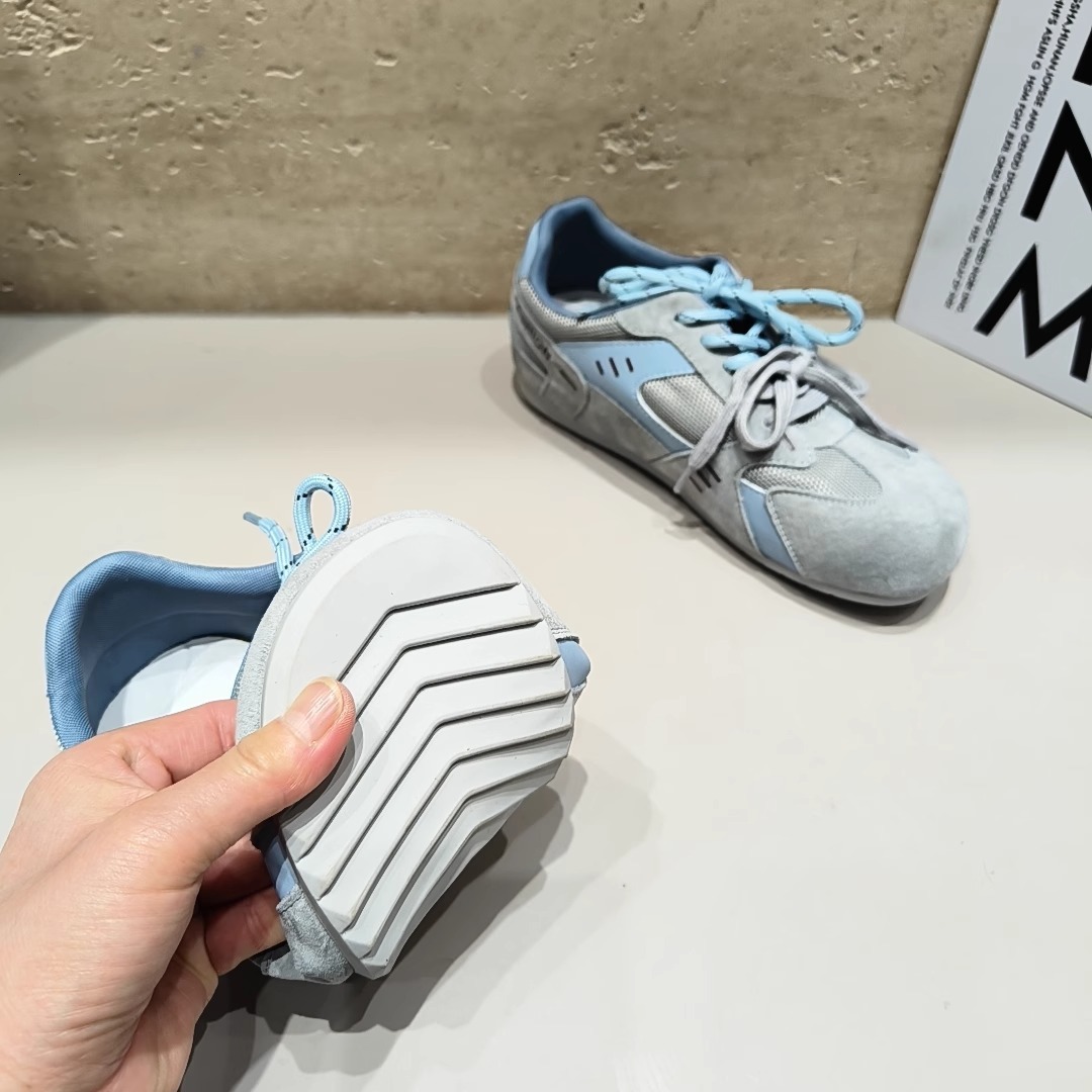 2025 New German Women's Training Shoes Soft Bottom Color blocked Sports Shoes Designer Fashion Multi functional Casual Shoes