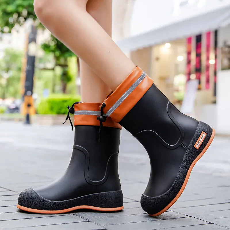 Fashion Rain Shoes Women Adult Short Water Shoes Anti-slip Rain Boots Outside Water Thickened Kitchen Work Waterproof Simple 250317