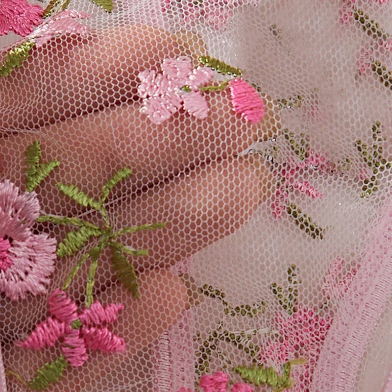 Sexy Floral Embroidery Lingerie Set Autumn Pure Desire Style Hollow Out Lace Underwear Bra Female Sweet Pink Exotic Apparel Suit 250320