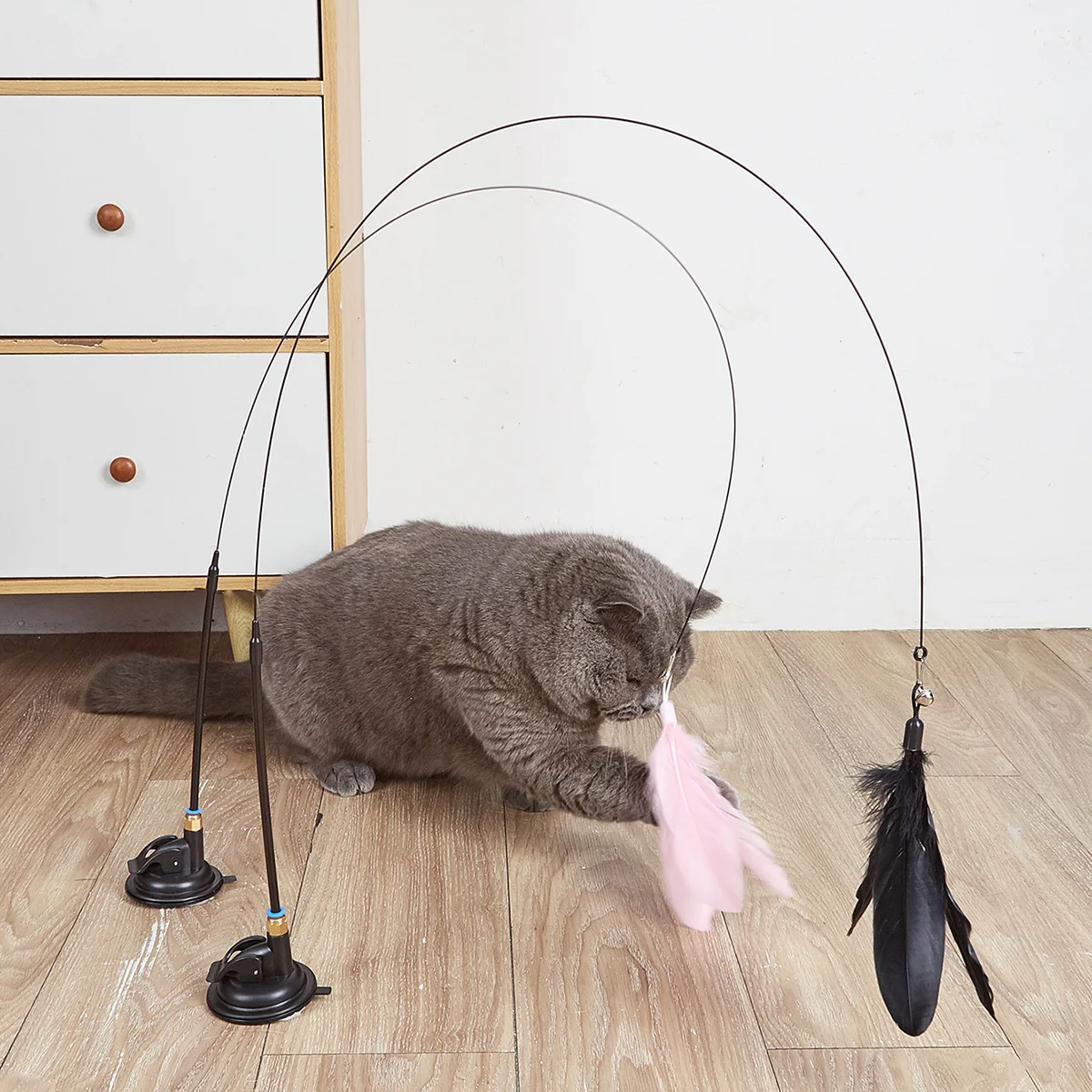 Cats Toys Feathers Wand Interactive Toy Kitten Toys with Super Suction Cup Detachable Feather Replacements Cat Accesorios