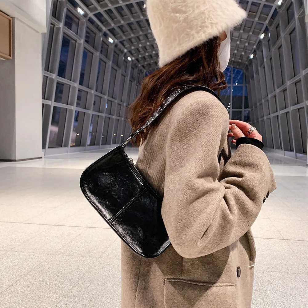 Retro PU leather womens bag shoulder bag zipper bottom bag with adjustable shoulder strap Y2k homeless cross body sling fashion wallet Y250320