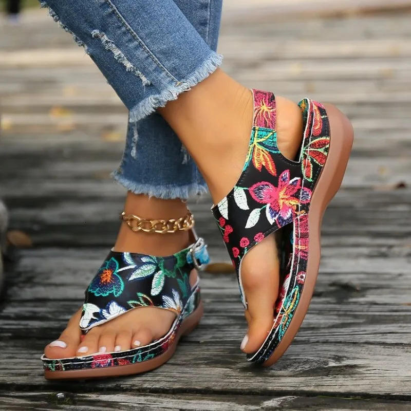 selling Womens Shoe Buckle Sandals Summer Mixed Color Outdoor Leisure Beach Wedge Size 43 250321BJ