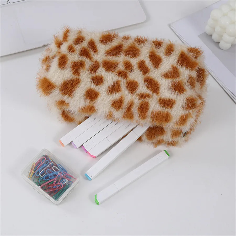Leopard soft plush travel cosmetics lipstick brush storage bag toilet kit womens makeup handbag organizer bag pencil case 250320