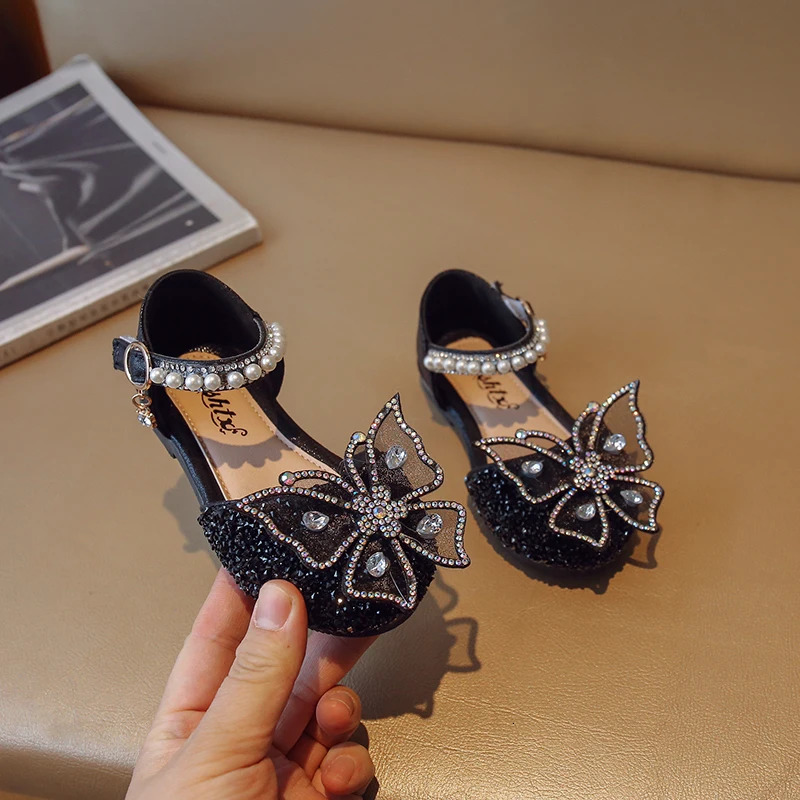 Kids Girls Princess Sandals Butterfly Pearls Summer Dancing Shoes Children Shiny Glitters Flat Soles 250304