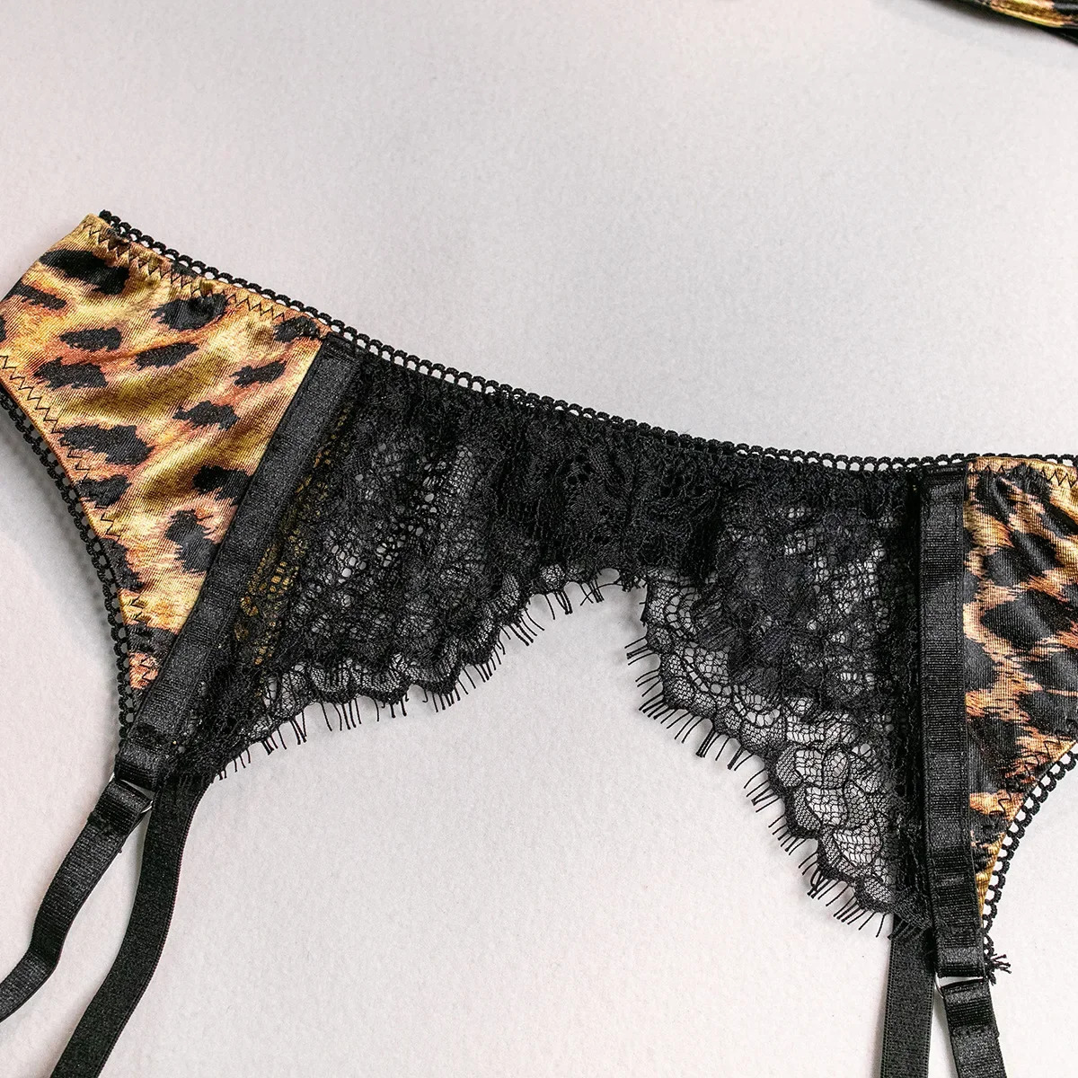 Sexy Wild Leopard Printed Lace Patchwork Lingerie Set Women Comfortable Three Piece Bra and Panty Set Female Exotic Apparel Suit 250320