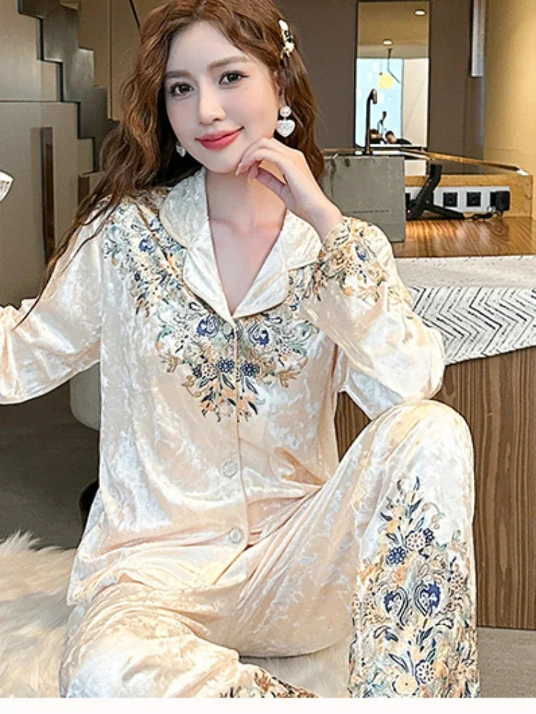 Spring Autumn Pajamas Womens Korean-Style Lapel Golden Velvet Top With Pants For Outer Wear Home Clothes 250321