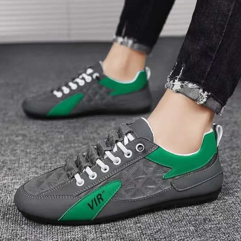 Mens Sneakers Non-slip New Fashion Low Top Casual Shoes Lightweight Mens Shoes Fashion Trend Outdoor Walking Shoes sneakers Y250320