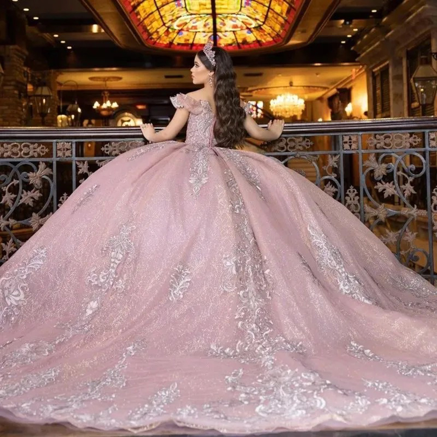 Rose Gold Sparkly Sexy V-Neck Crystal Appliques Quinceanera Dresses Ball Gown Off The Shoulder Beading Sweet Vestidos De 15 Girls Custom Made