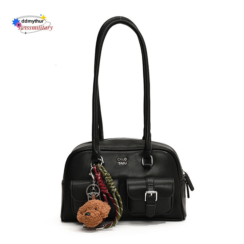Advanced matte women's with large capacity underarm tote bag, new fashionable and niche commuting shoulder bag #40 ddmythur