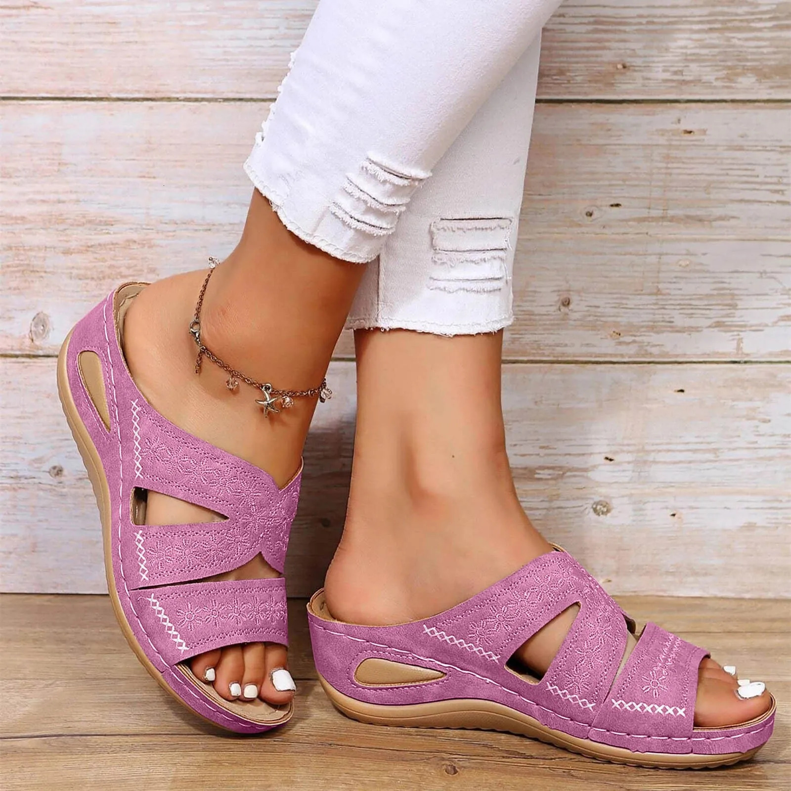shoe cleaning free delivery womens clip toe sandals crystal jelly beach flip female student Chanclas De Mujer 250321BJ - view 3