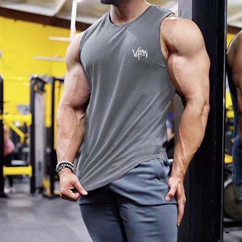 2024 Summer Gym Vest Men Bodybuilding Sleeveless Sports Tank Top quickdrying mesh Fitness Running men Clothes 250320