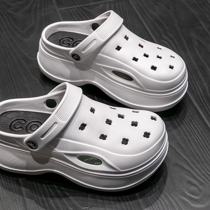 free shipping designers Slippers 2025new hot Cave shoes, summer men's slippers, large size for home and outdoor wear