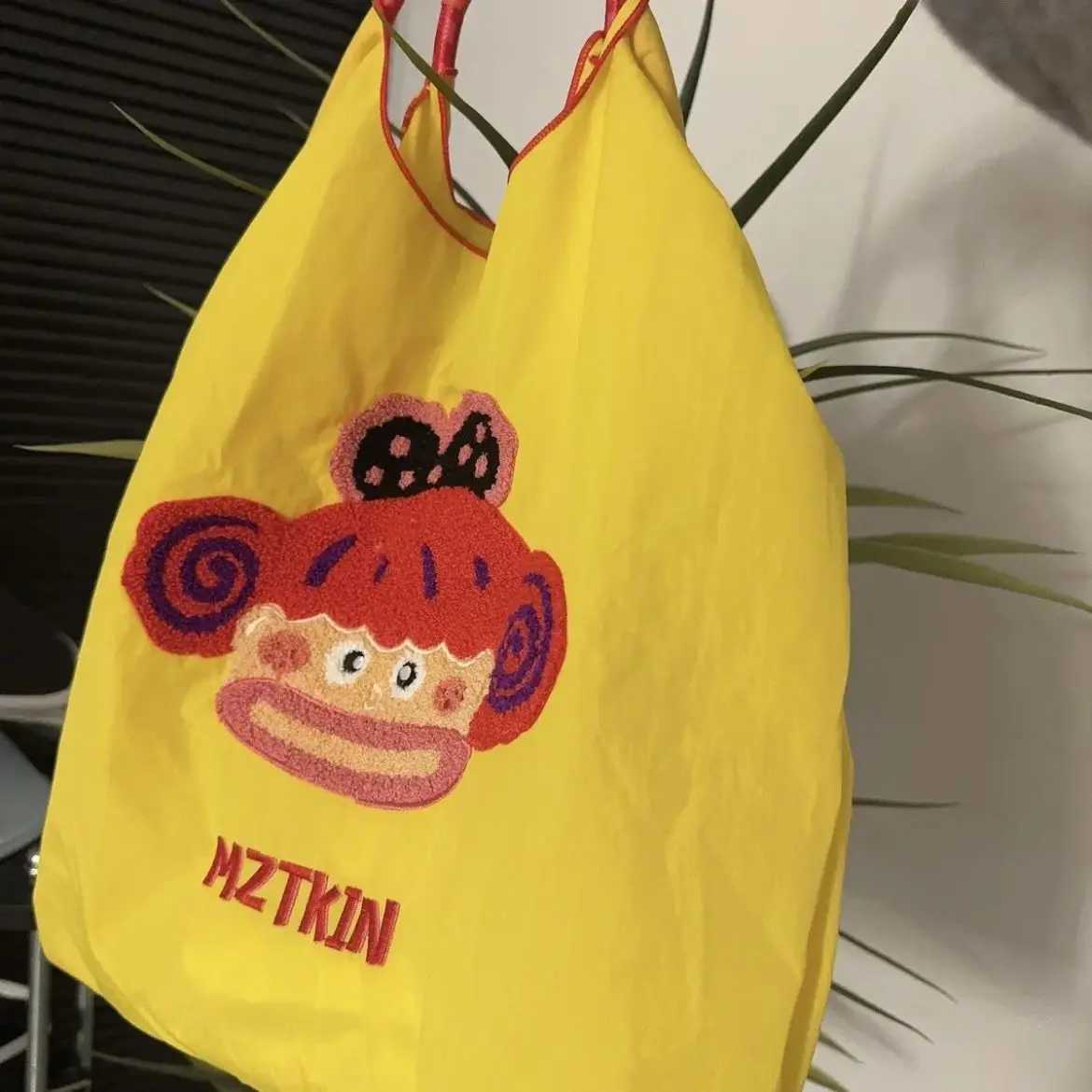 Cartoon Embroidery Ecological Large Bag Designer Womens Handbag Nylon Drstring Shoulder Bag Cute Large Shopping Bag New Y250320