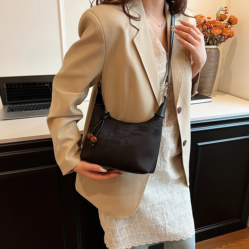 Chinese Style Small Crossbody Bags for Women 2024 er Fashion Handbags and Purses Sweet Shoulder Bag 250314