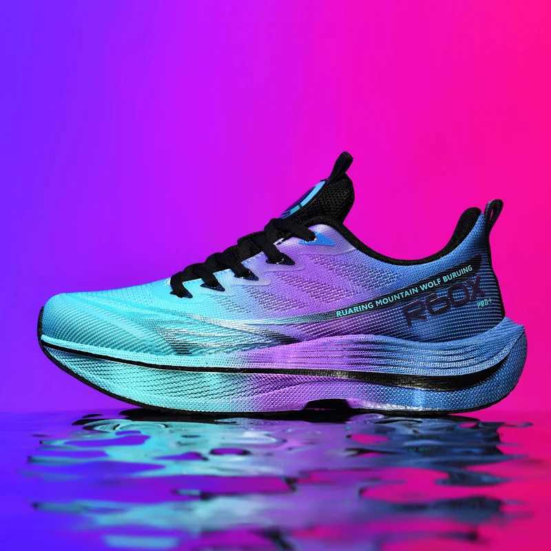 Running shoes mens lightweight outdoor sports flat casual mesh breathable fashion sports shoes large-sized lace mens tennis shoes Y250320