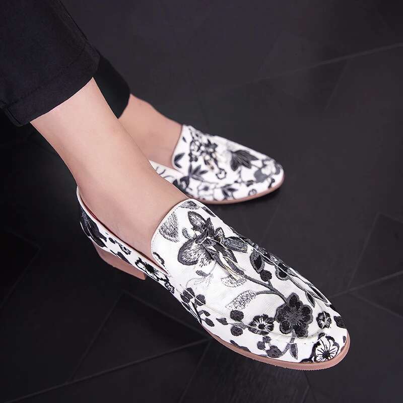 New Men Dress Leather For Male British Gold Blue National Pattern Oxfords Classic Gentleman Wedding Prom Shoes