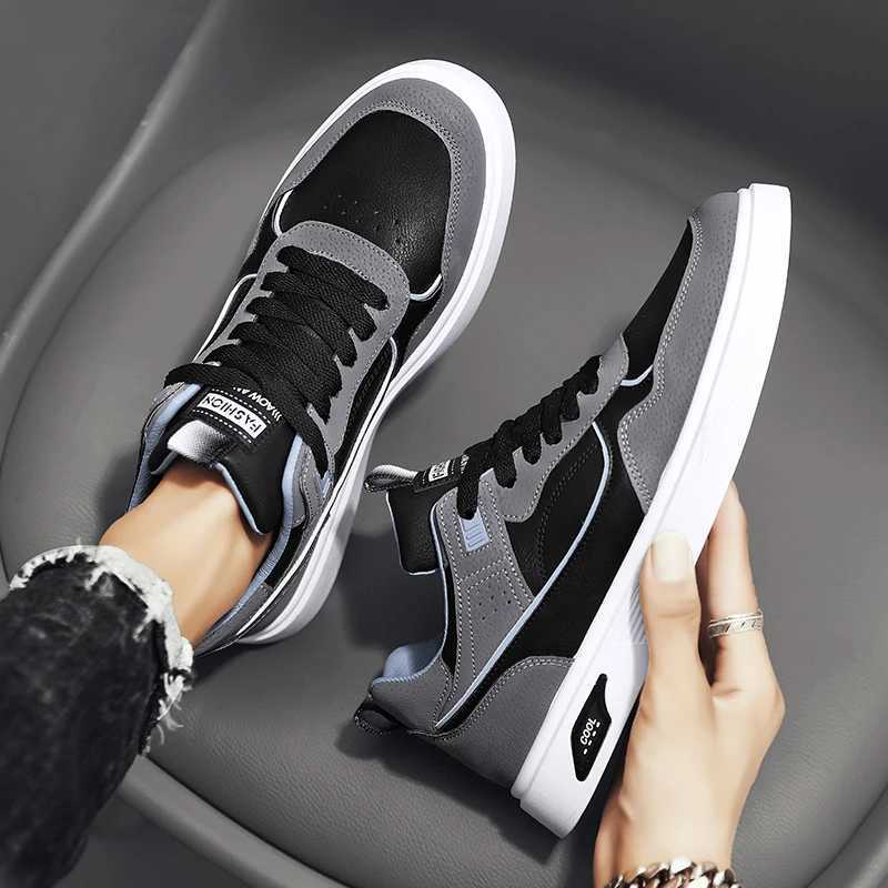 Summer mens shoes New breathable Canva shoes South Korean fashion casual board Fashion mens sports Y250320