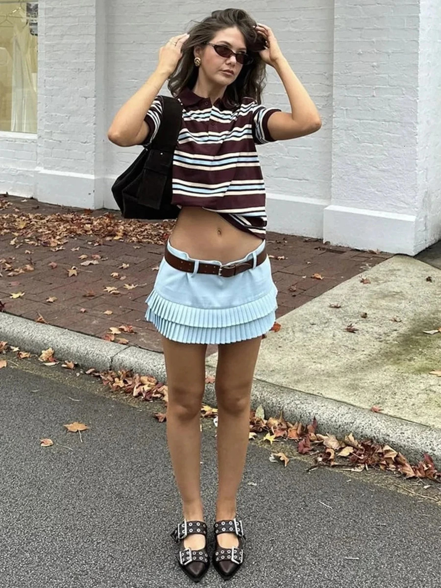 Striped Contrast Short Sleeve T-shirt Women Buttons Turndown Collar Tee Shirt Spring Streetwear Vintage Chic Top Tees 250320