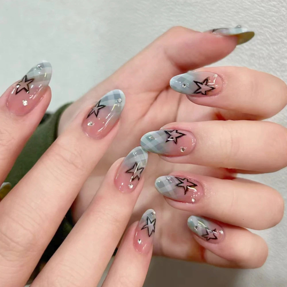 Y2K Black White Star Artificial Fake Nails Full Cover Short False Nail Removable Press on Nails for Women DIY Manicure 24Pcs 250319