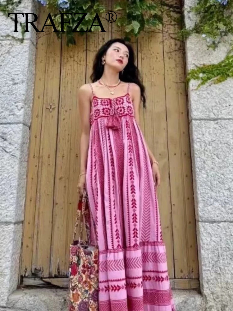 TRAFZA Women Fashion Floral Knitted Patchwork Sling Beach Dress Female Blocked Sleeveless Backless Slimming 250317