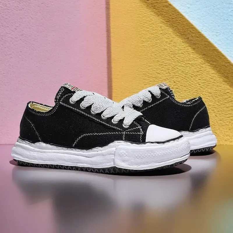 New trend shoes mens shoes and sneakers running and jumping shoes wear-resistant pad sports shoes Y250320