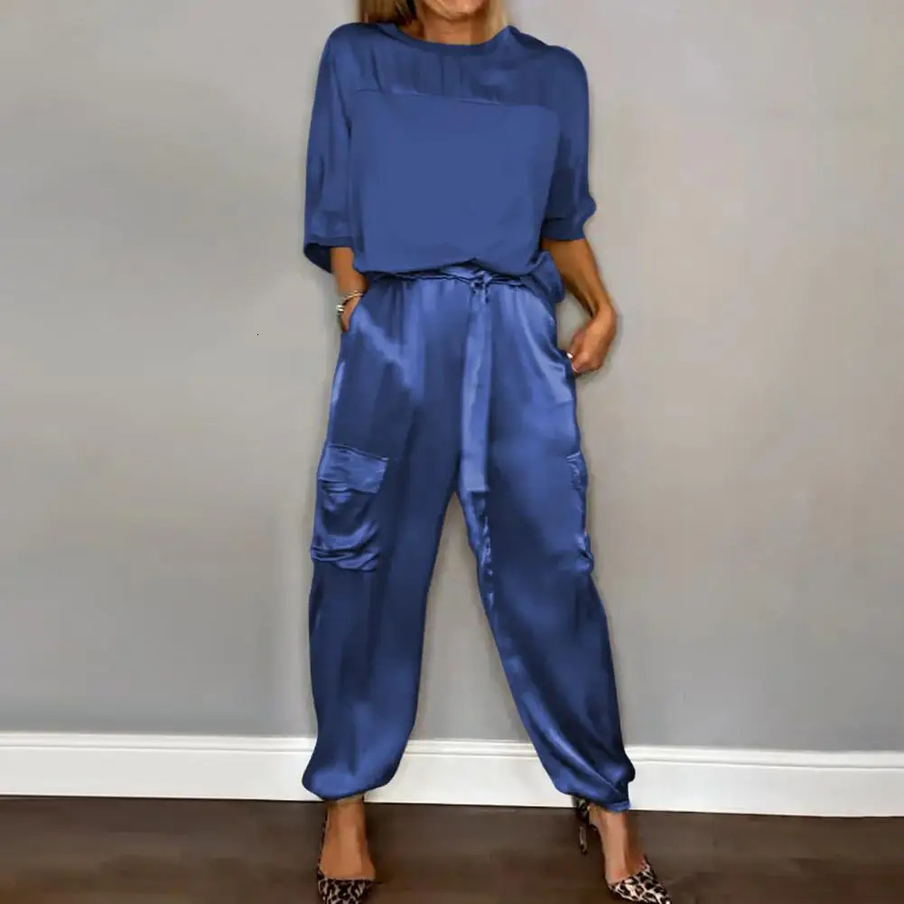 Womens Smooth Satin Short-sleeved Top and Pants Two-piece Set O-neck Lace Up Outfits Loose and Elegant Womens Two Piece Set 250320