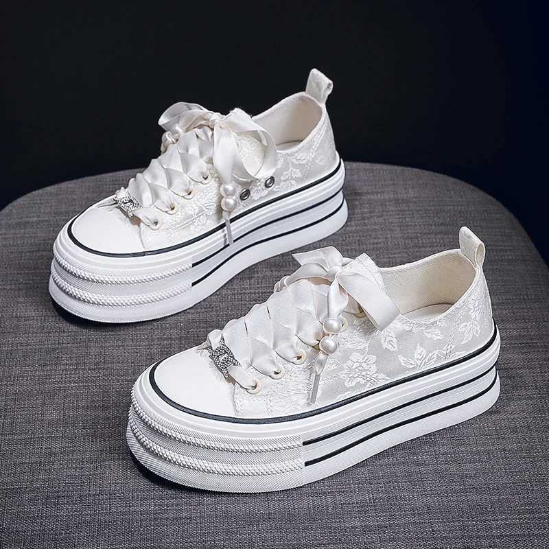 Wen Canvas Skating Shoes Casual Flat Sports Shoes Fem Fashion Cfort Slip on Sports Shoes Platform Vcani Shoes Y250320