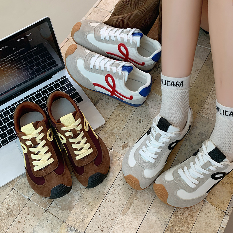 2025 New Early Spring German Women's Soft Bottom Training Color blocked Designer Fashion White Sports and Leisure Shoes