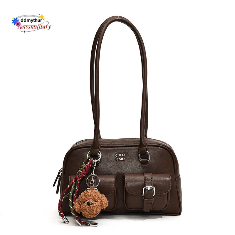 Advanced matte women's with large capacity underarm tote bag, new fashionable and niche commuting shoulder bag #40 ddmythur