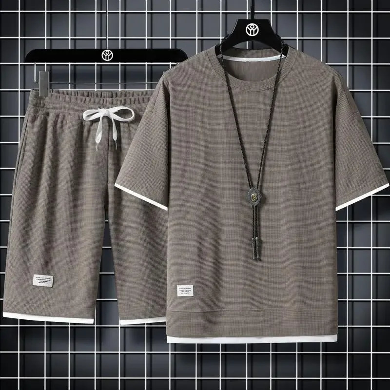 Style Casual Two-Piece Illusion Summer Suit For Men Loose-Fit Youth Students Short Sleeve Shorts 2-Piece Set Thin Fabric 250320