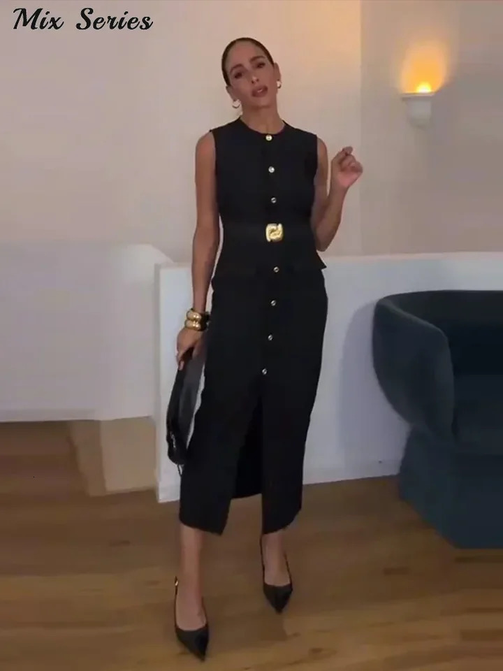 Elegant single chest split style dress for women ultrathin sleeveless Oneck belt Midi springsummer office womens long robe 250320