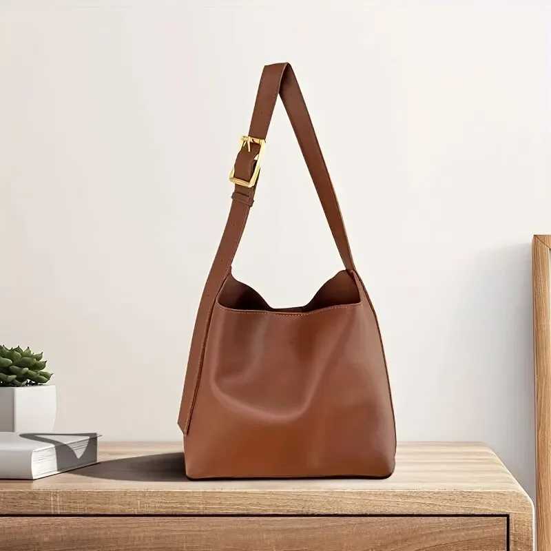 Fully matched womens shoulder bag solid fashion handbag cross body bag womens smallest PU leather work bag Y250320