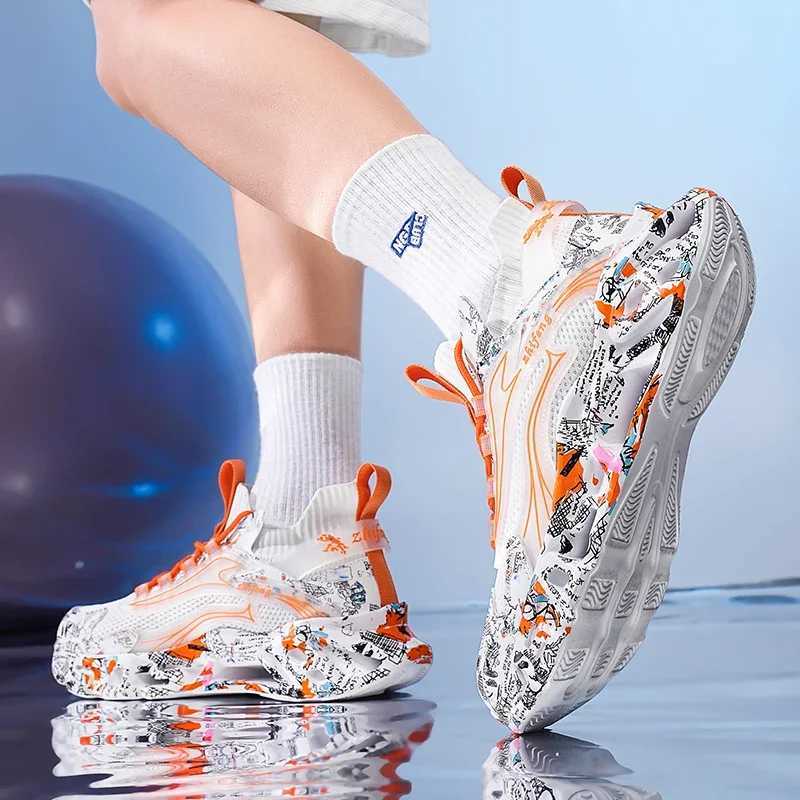 High Street Graffiti mens sports shoes Wen lightweight silver wing running shoes Cfy cushioned socks sports walking shoes M shoes Y250320