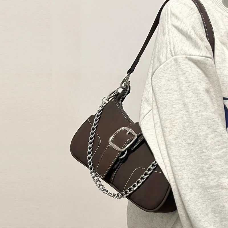 Vintage frozen bottom bag new womens smallest French bread bag fashionable and versatile single shoulder ten letter small bag Y250320