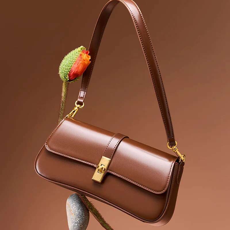 2024 New Genuine Leather Women's Underarm Bag High Quality Ladies Shoulder Crossbody Bags Brands Designer Female Retro Handbags