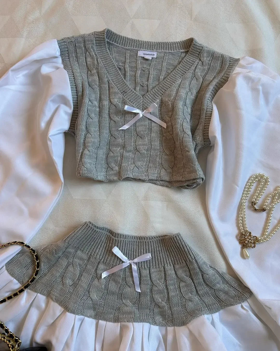 Womens Sweater Skirt Suit Fashionable Sexy Two Piece Set V Neck Vest Striped Knitted Patchwork Harajuku Y2K Mini Skirt Crop Tops 250320