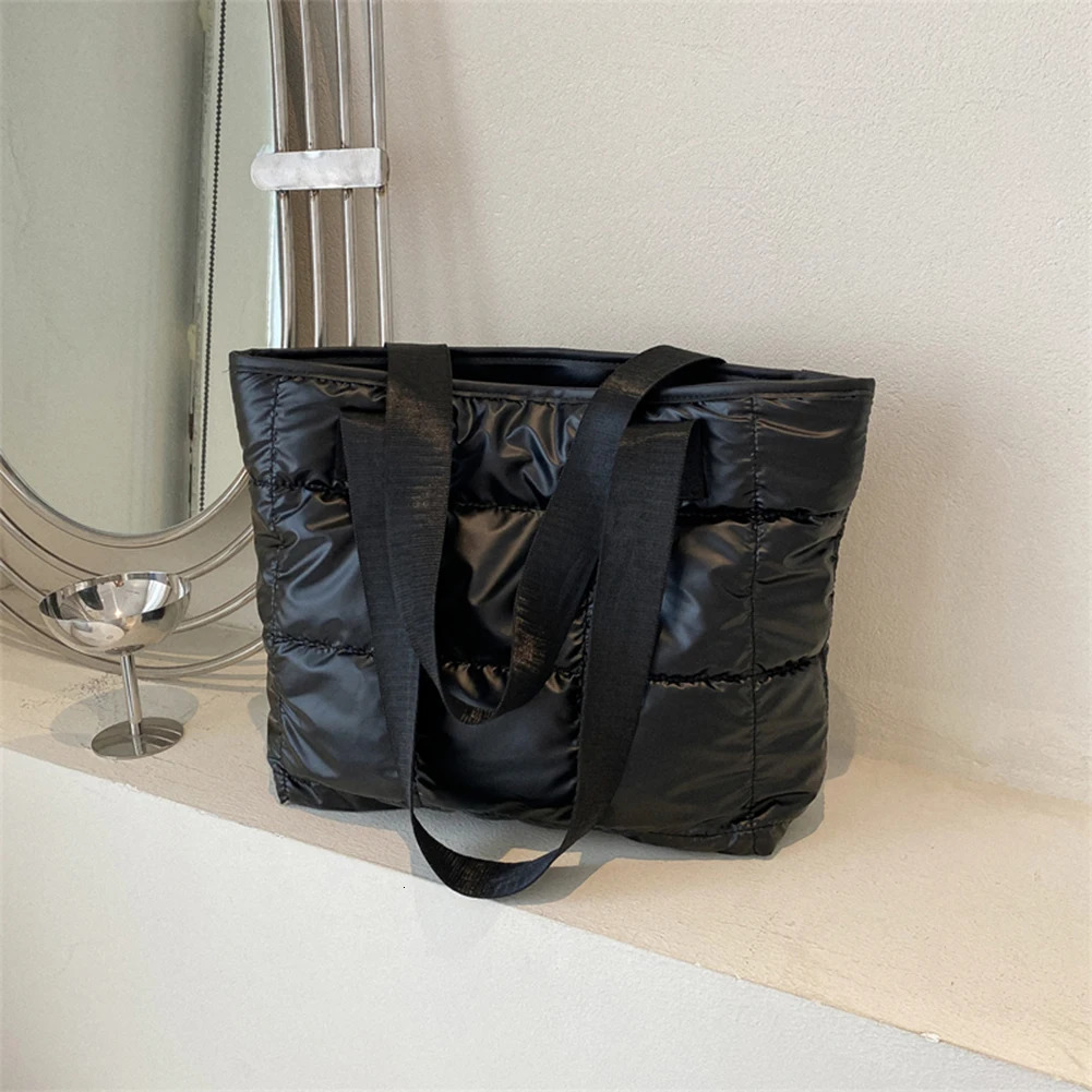 Fashion Ladies Tote Handbags Large Capacity Cotton Padded Shopping Bag Rhombus Portable Handbag Quilted Solid for Leisure Travel 250320