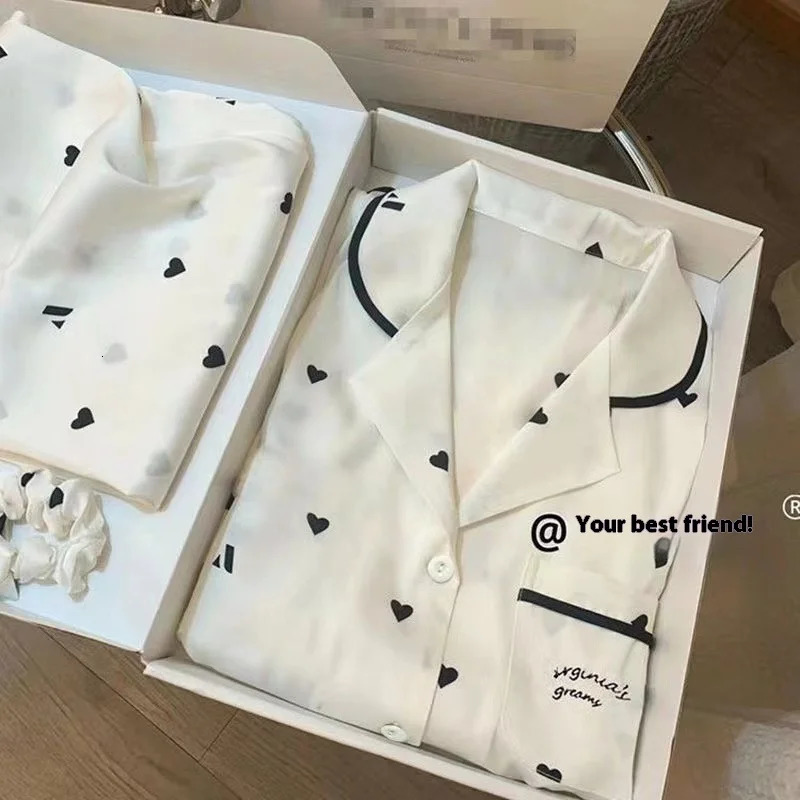 Spring and Autumn Ladies Ice Silk Pajamas Homewear Suit Women Long-Sleeved Small Butterfly Printing Pajamas Homewear Suit 250320