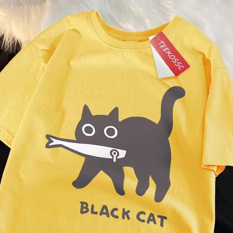 Fun A Black Cat Eating Fish Japanese Style Men Women TShirt Fashion Print T Shirt Breathable Oversize TShirts Cotton Clothes 250320