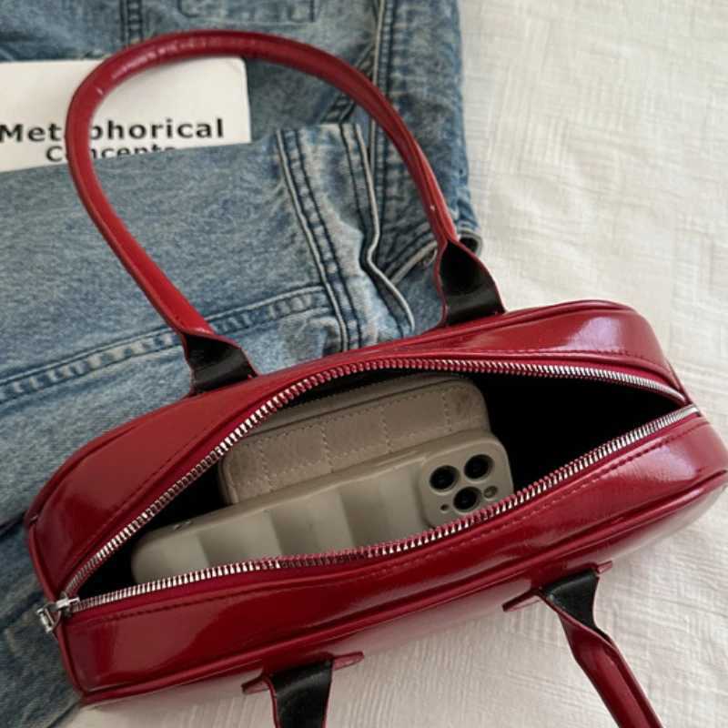 Advanced Sense Retro Pu Zipper Womens Shoulder Bag Trend 2024 Light Luxury Hot Selling Womens New Bolsas Femininas Y250320