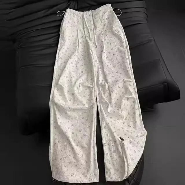 Retro style high waisted loose casual womens sports pants for summer 2025 American floral commodity white 250320