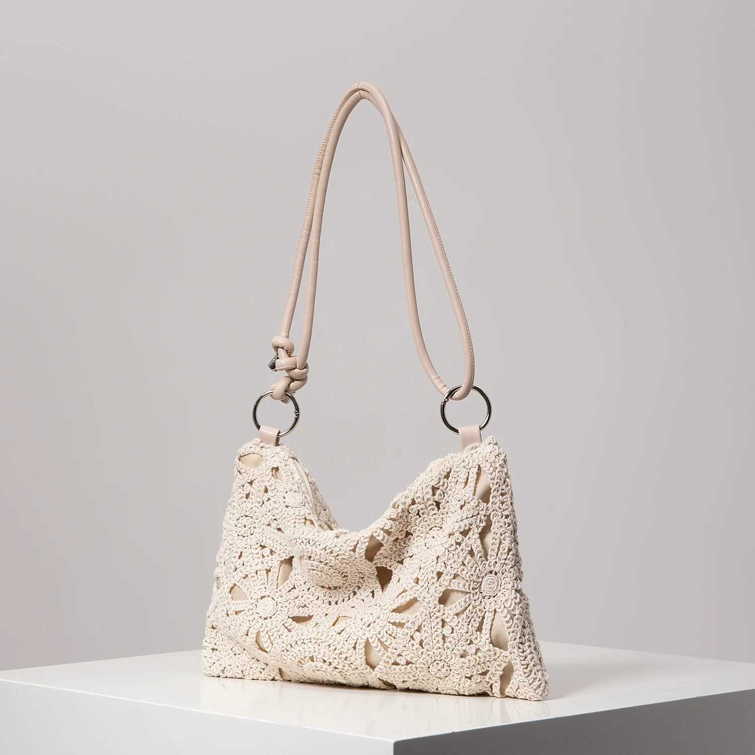 Female Hollow Knitted Shoulder Pattern Female Bohemian Beach Bag Holiday Set Ste Wallet (Random Pattern) Y250320
