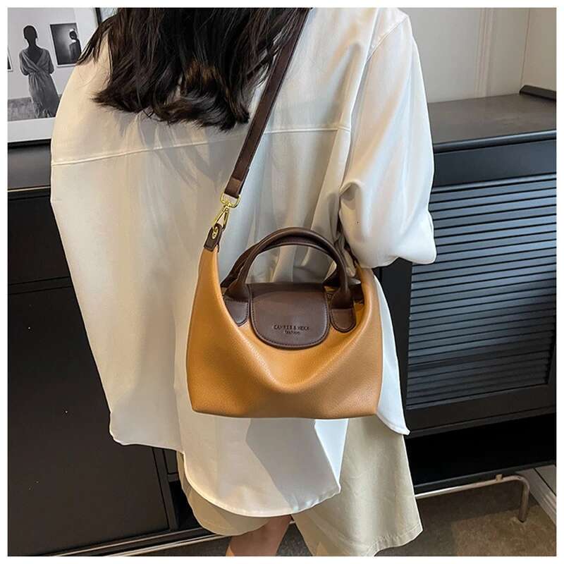 New Hundreds Of Crossbody Fashion Simple Handbag Women's Models Shoulder Small Dumpg Bag
