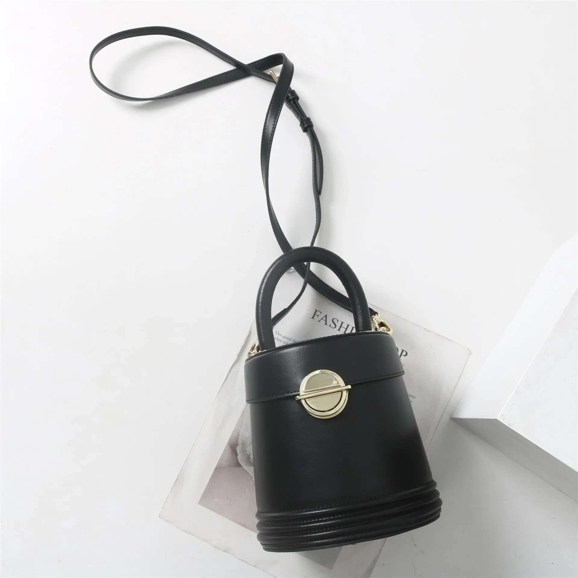 2023 Genuine Leather Women Mini Box Bag Fashion Buckle Handbags High Quality Ladies Simple Shoulder Messenger Bags Retro Totes