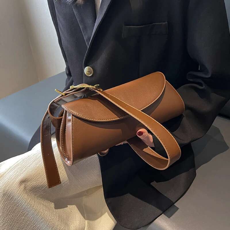 Adjustable Wide Strap Shoulder For Women Underarm Small Retro PU Leather Handbag Shopper Purse Fashion Crossbody Bag